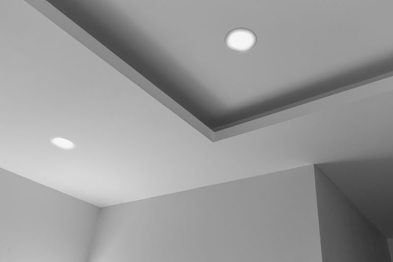 teto com rebaixamento de drywall​