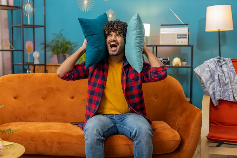 Isolamento Acústico em Apartamento: Quando aplicar e como garantir um bom desempenho usando drywall?